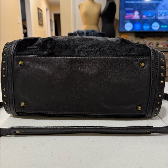 orYANY Black Leather Cow Hide Large Satchel Crossbody Handbag - Picture 8 of 16